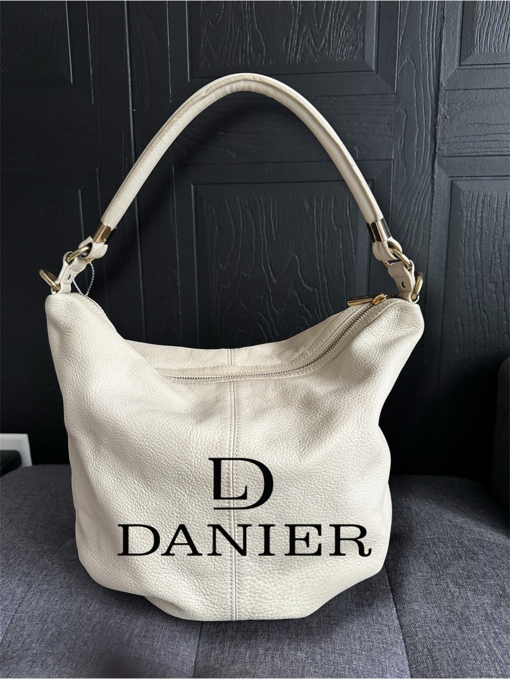 Danier Cream Leather Shoulder Hobo Bag with Gold Hardware